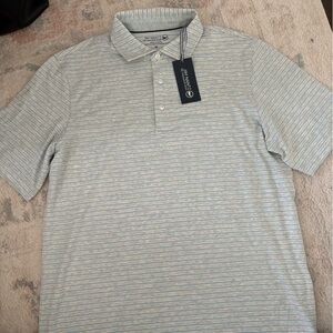 Vineyard Vines Blue and White Striped Men's Shirt